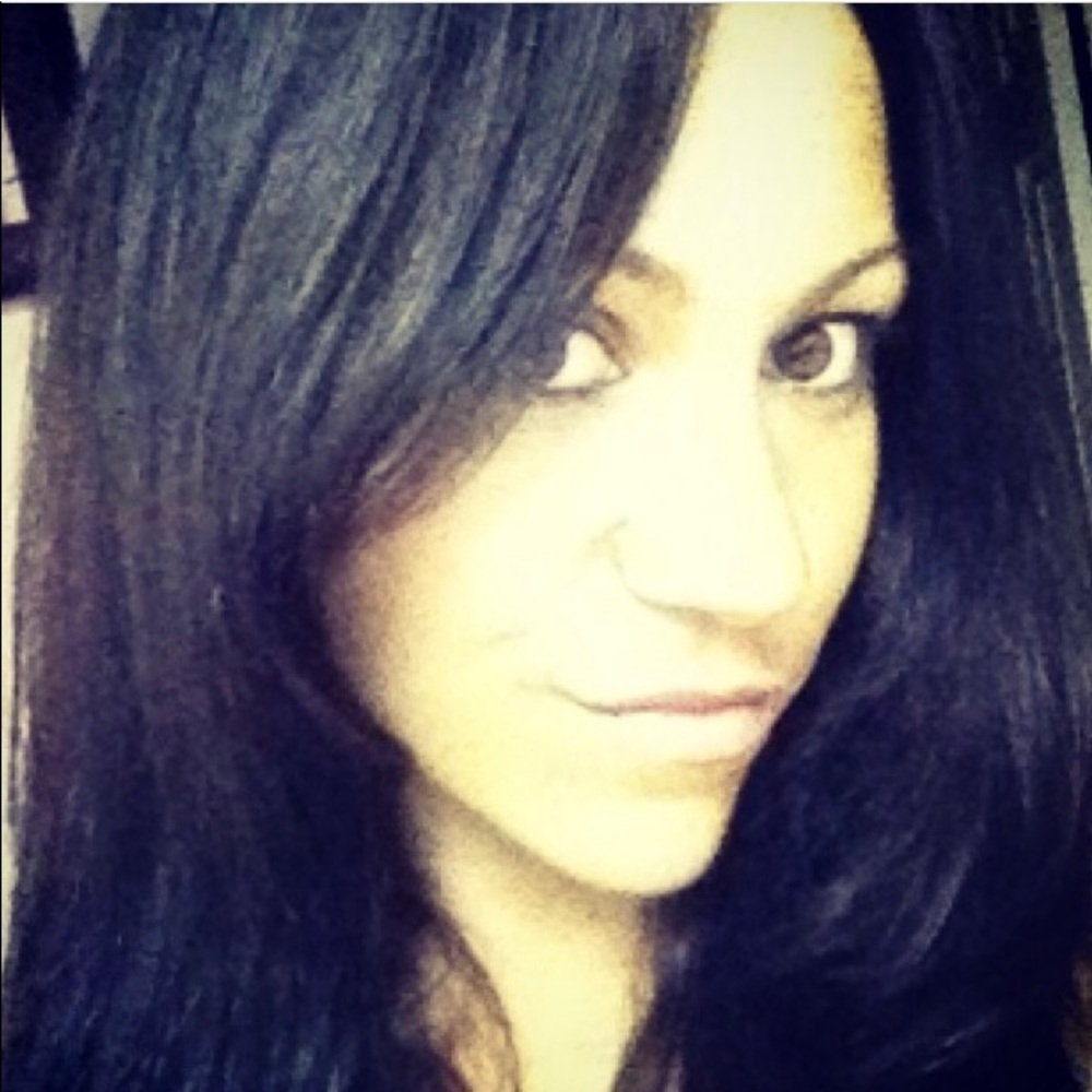 Meet your Posher, Lia